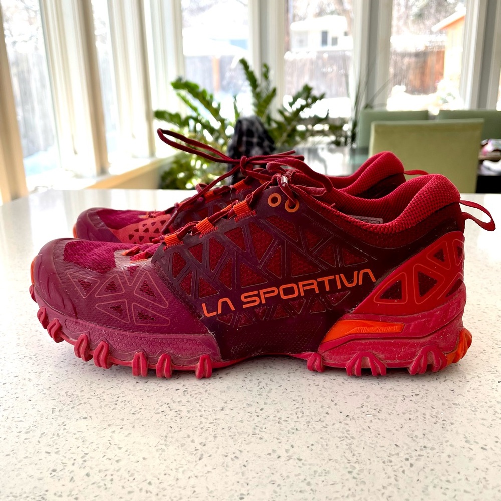 La Sportiva Bushido II trail runners